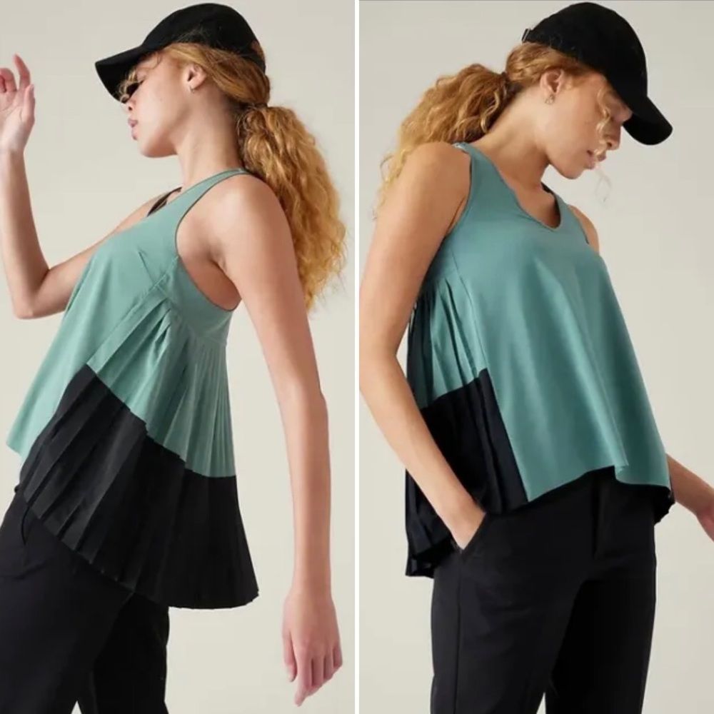 Athleta Swing Forward Pleated Tank Top Size Medium Teal/Black NWT Retail $109 - Picture 2 of 9